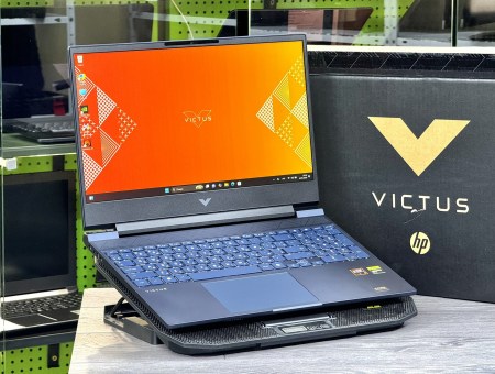 HP Victus 15-fb3018ua